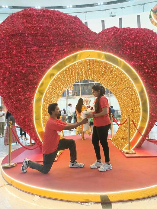 The proposal at the heart arch